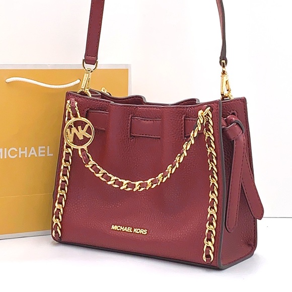 MICHAEL KORS MINA Small Belted
Chain Crossbody bag DARK CHERRY
COLOR - Picture 1 of 16